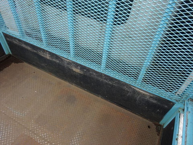 いすゞエルフ平ボディ小型（2t・3t）[写真14]