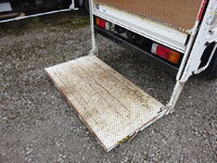 日野デュトロ平ボディ小型（2t・3t）[写真12]