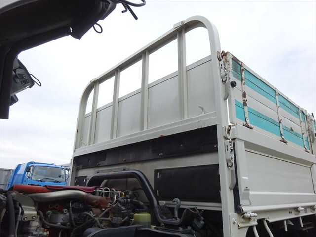 日野デュトロ平ボディ小型（2t・3t）[写真32]