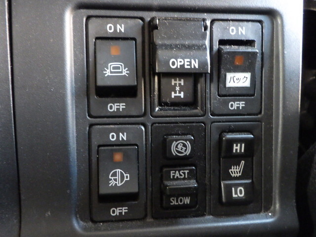 日野プロフィアアルミウイング大型（10t）[写真11]