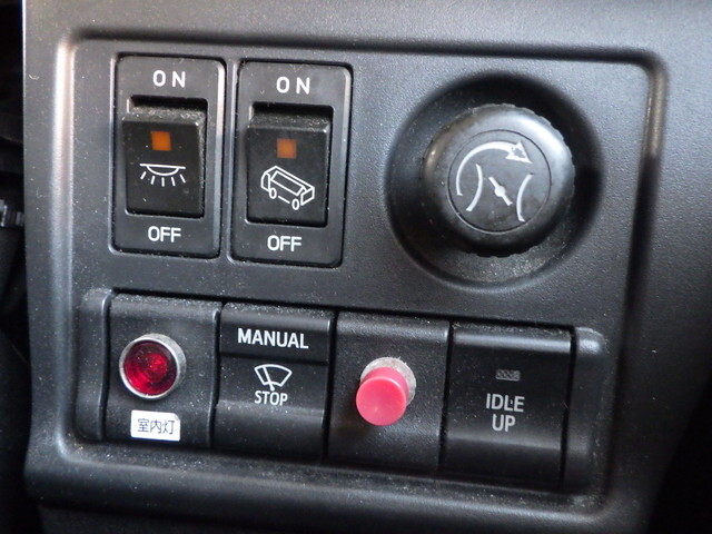 日野プロフィアアルミウイング大型（10t）[写真12]