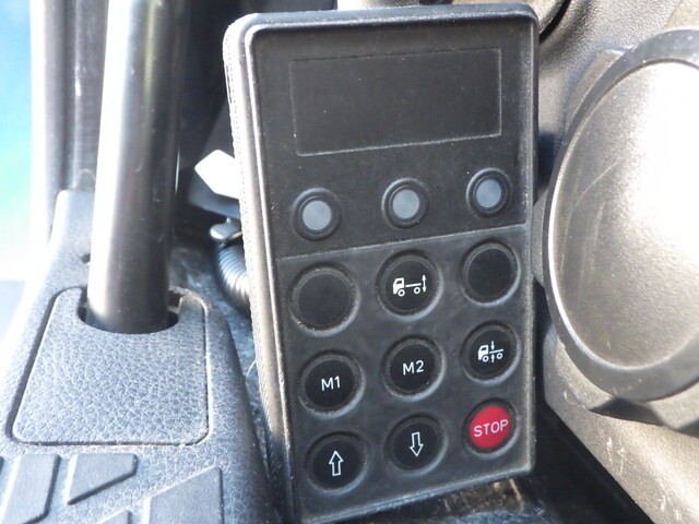 日野プロフィアアルミウイング大型（10t）[写真16]