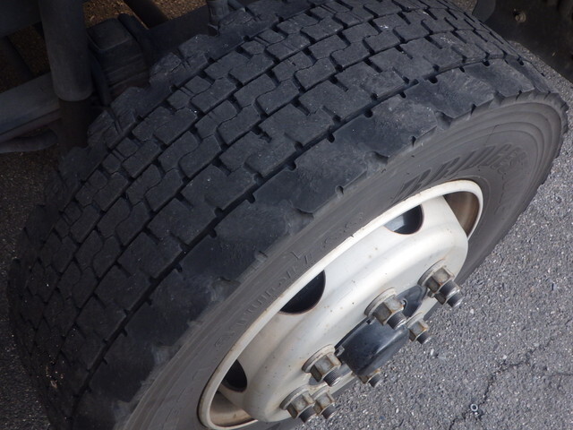 日野プロフィアアルミウイング大型（10t）[写真18]