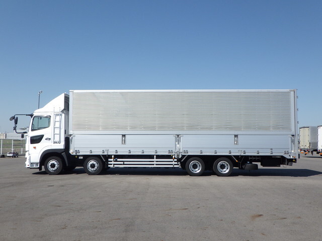 日野プロフィアアルミウイング大型（10t）[写真25]