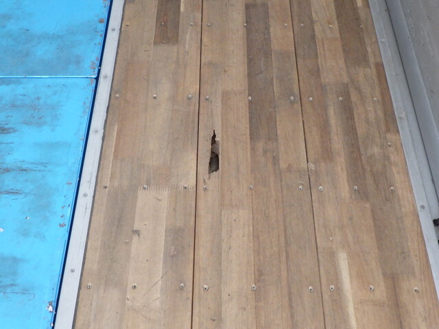 日野プロフィアアルミウイング大型（10t）[写真30]