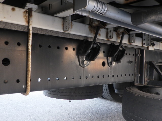 日野プロフィアアルミウイング大型（10t）[写真34]