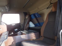 日野プロフィアアルミウイング大型（10t）[写真06]