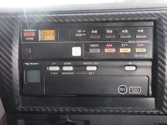 日野プロフィアアルミウイング大型（10t）[写真07]