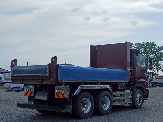 日野プロフィアダンプ大型（10t）[写真10]