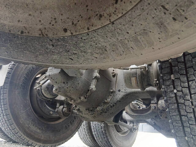 日野プロフィアダンプ大型（10t）[写真37]