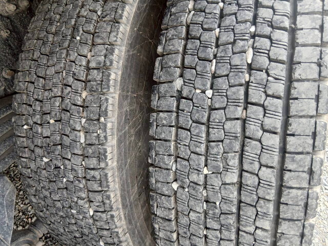 日野プロフィアダンプ大型（10t）[写真39]