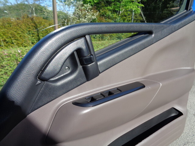 三菱ふそうキャンターダブルキャブ（Wキャブ）小型（2t・3t）[写真37]