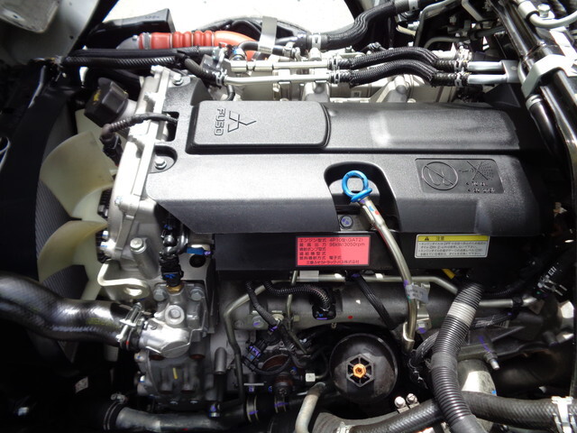 三菱ふそうキャンター平ボディ小型（2t・3t）[写真24]