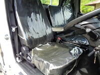 三菱ふそうキャンター平ボディ小型（2t・3t）[写真30]