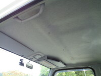 三菱ふそうキャンター平ボディ小型（2t・3t）[写真33]