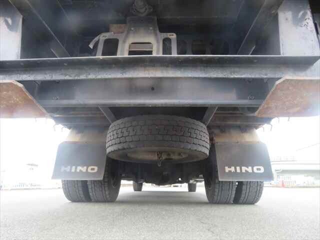 日野レンジャーセルフクレーン3段増トン（6t・8t）[写真17]