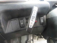 日野レンジャーセルフクレーン3段増トン（6t・8t）[写真38]