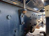 三菱ふそうスーパーグレートコンテナ専用車大型（10t）[写真14]