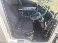 三菱ふそうスーパーグレートコンテナ専用車大型（10t）[写真17]