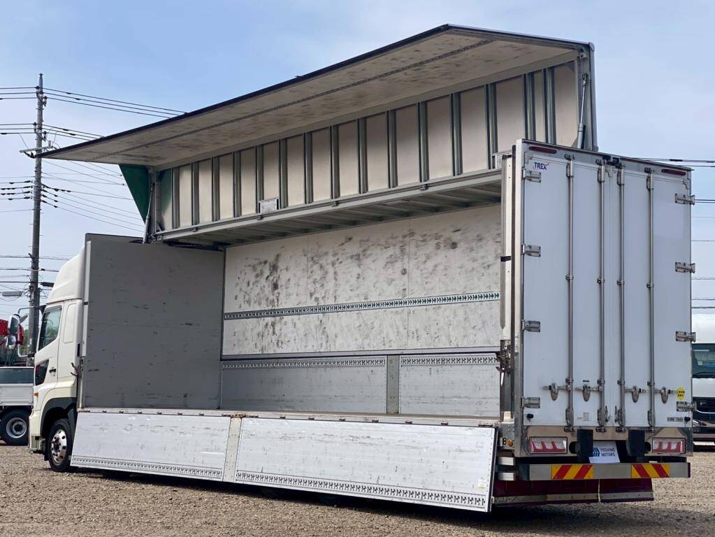 日野プロフィアアルミウイング大型（10t）[写真12]