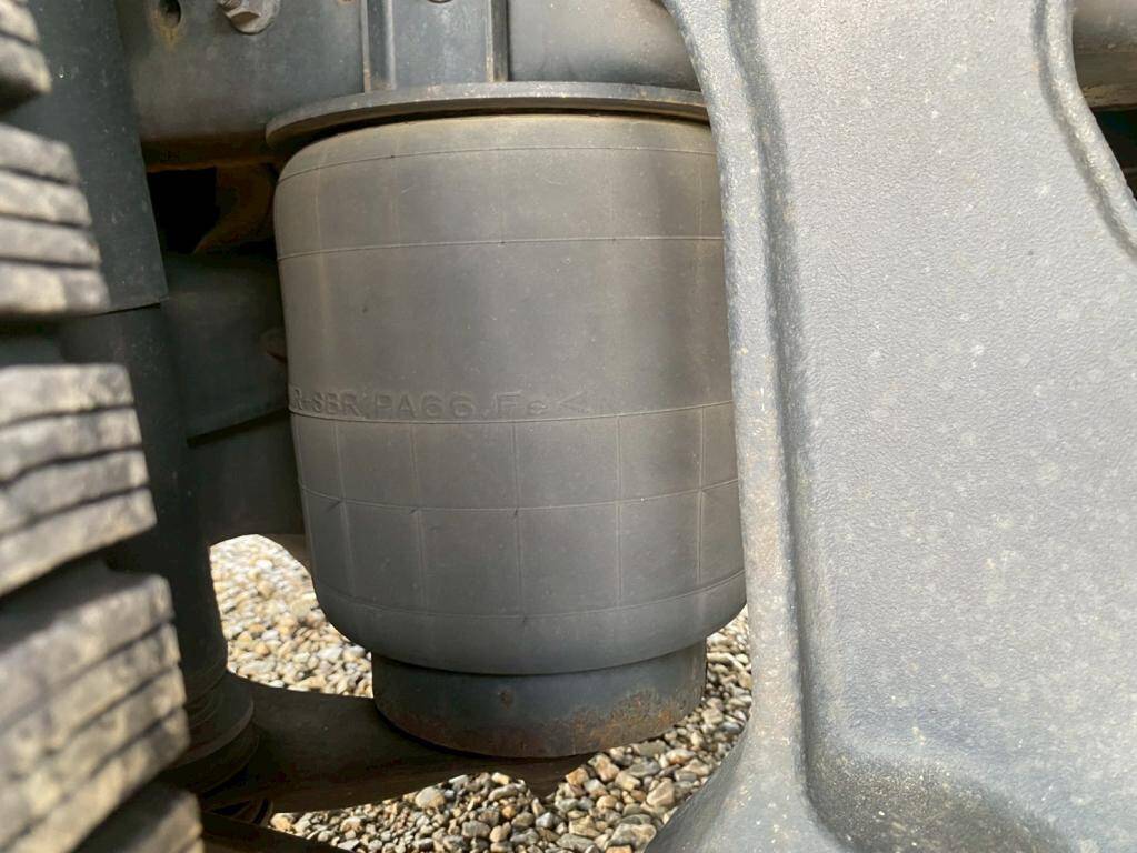 日野プロフィアアルミウイング大型（10t）[写真16]