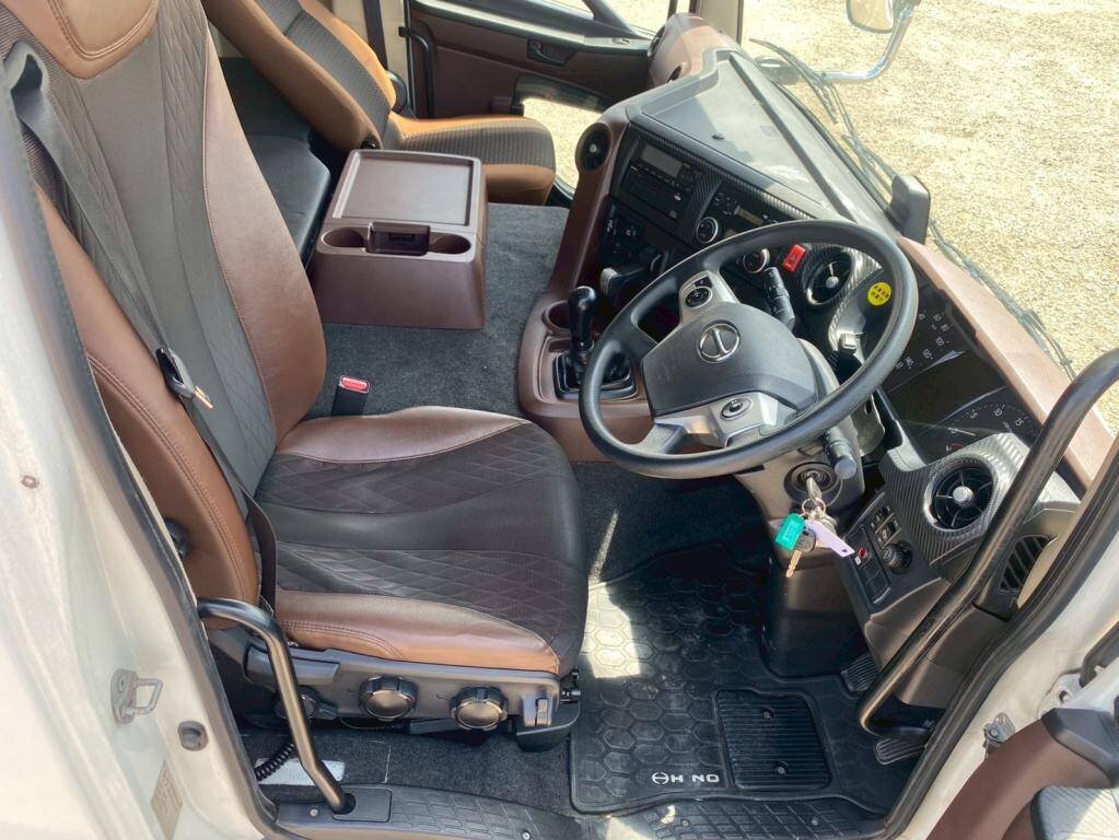 日野プロフィアアルミウイング大型（10t）[写真21]