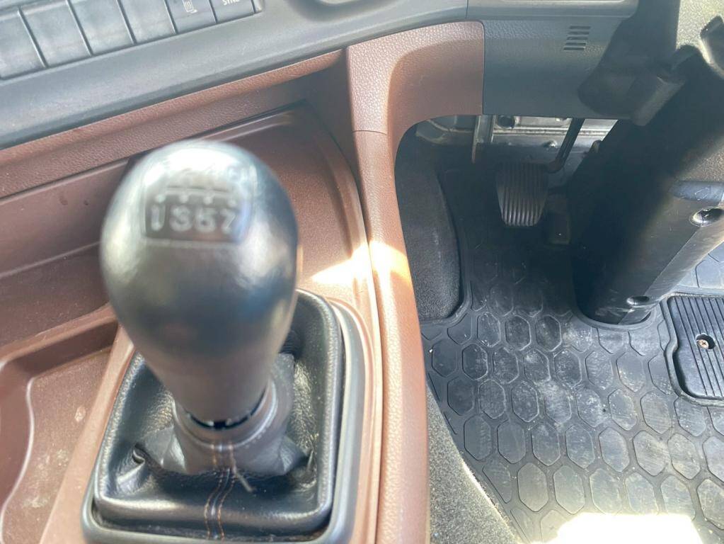 日野プロフィアアルミウイング大型（10t）[写真23]