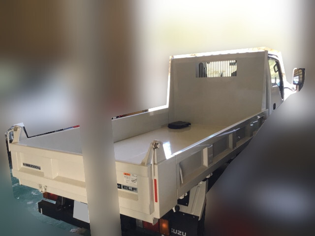 いすゞエルフダンプ小型（2t・3t）[写真02]