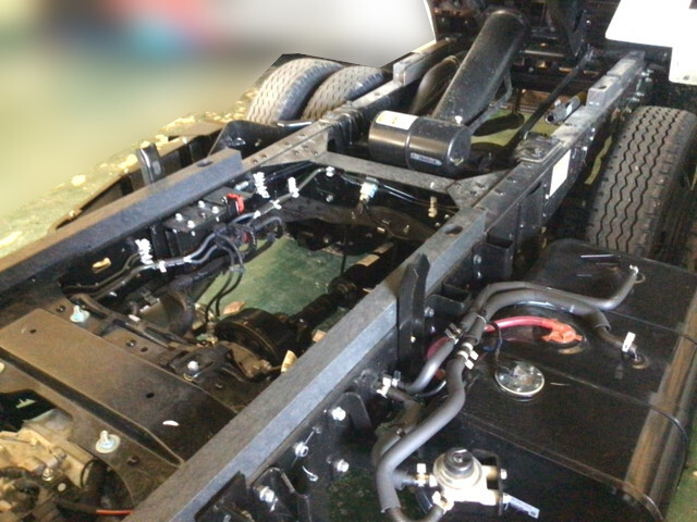 いすゞエルフダンプ小型（2t・3t）[写真11]