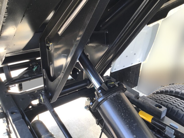 いすゞエルフダンプ小型（2t・3t）[写真10]