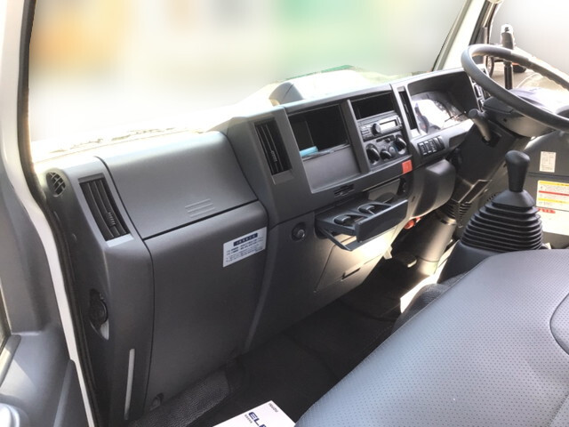 いすゞエルフダンプ小型（2t・3t）[写真17]
