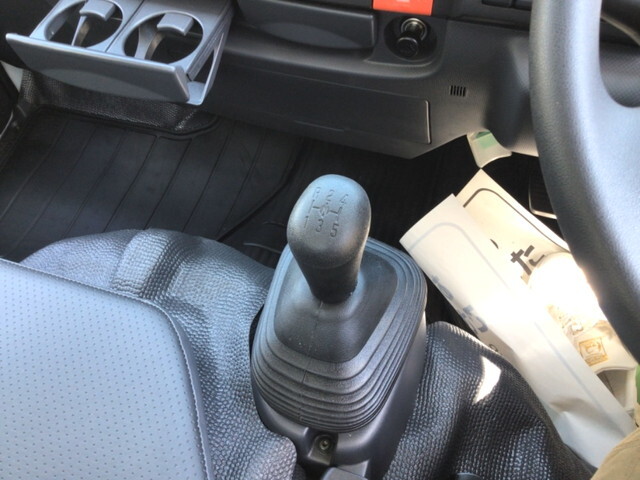 いすゞエルフダンプ小型（2t・3t）[写真20]