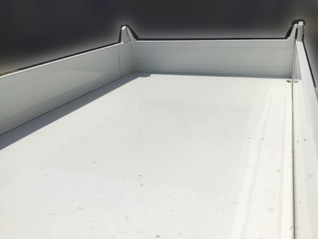 いすゞエルフダンプ小型（2t・3t）[写真07]