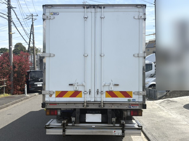 いすゞエルフ冷凍車（冷蔵車）小型（2t・3t）[写真08]