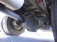 日野プロフィア幌ウイング大型（10t）[写真22]