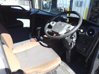 日野プロフィア幌ウイング大型（10t）[写真27]