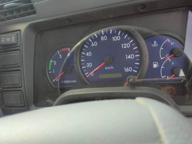 三菱ふそうキャンターダンプ小型（2t・3t）[写真32]