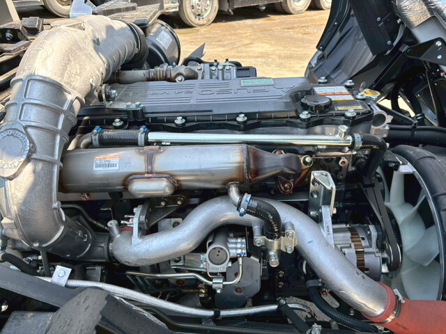 三菱ふそうファイターミキサー車（コンクリートミキサー）中型（4t）[写真13]