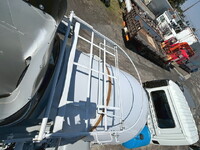 三菱ふそうファイターミキサー車（コンクリートミキサー）中型（4t）[写真33]