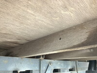 三菱ふそうキャンター平ボディ小型（2t・3t）[写真20]