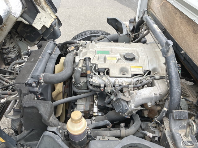 三菱ふそうキャンター平ボディ小型（2t・3t）[写真25]