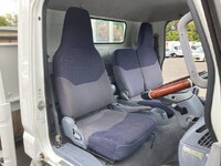 三菱ふそうキャンター平ボディ小型（2t・3t）[写真33]