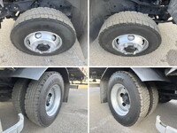 三菱ふそうファイターアルミウイング中型（4t）[写真38]