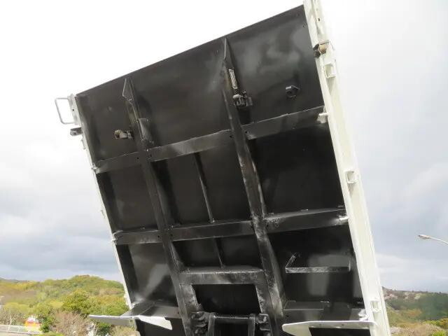 マツダタイタンダンプ小型（2t・3t）[写真28]