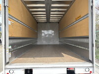 いすゞフォワードアルミウイング中型（4t）[写真09]