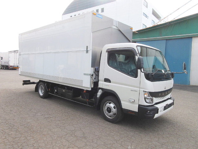 中古キャンターキャリアカー