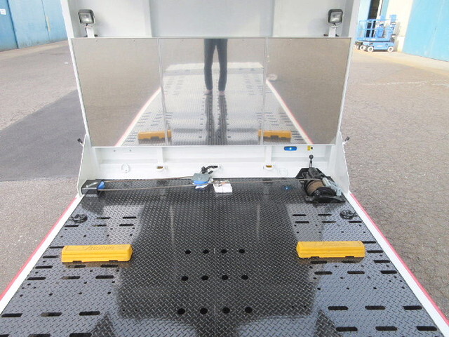 三菱ふそうキャンターキャリアカー小型（2t・3t）[写真19]