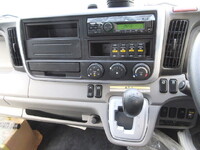 三菱ふそうキャンターキャリアカー小型（2t・3t）[写真30]