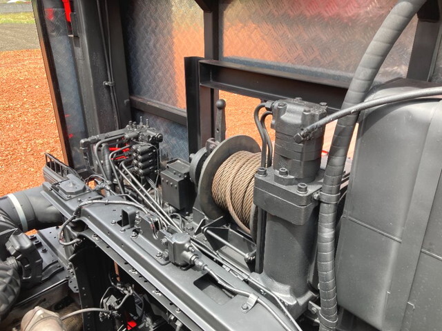 いすゞギガセルフローダー大型（10t）[写真17]