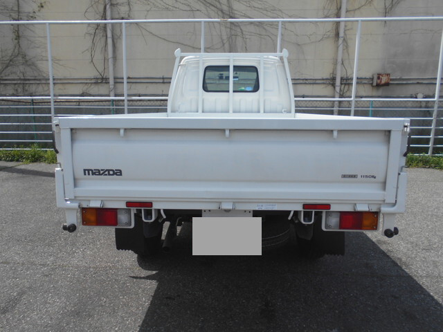 マツダボンゴ平ボディ小型（2t・3t）[写真10]